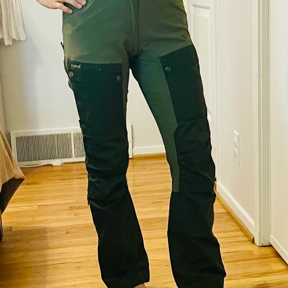 FJALL RAVEN Deep Forest Laurel Green KEB Trousers Curved W